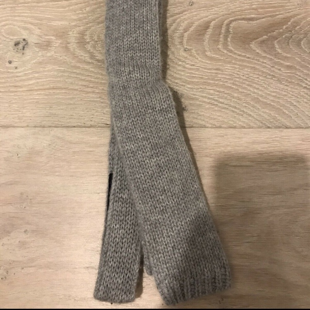 Brunello Cucinelli knit cashmere tie NWT